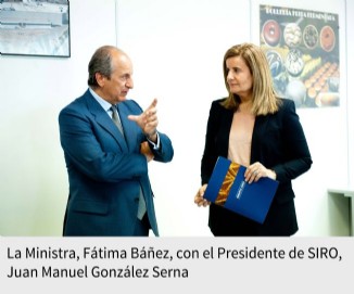 La Ministra, Ftima Bez, con el Presidente de SIRO, Juan Manuel Gonzlez Serna